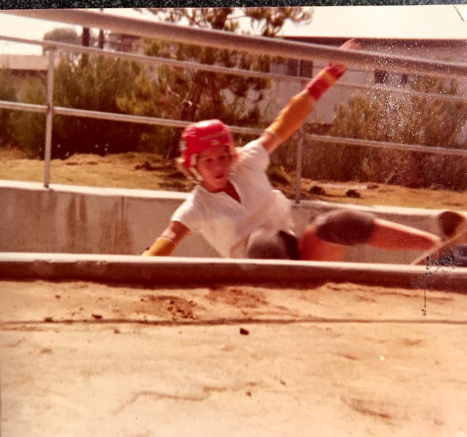 deanna-calkins-sw-halfpipe-fs-grind-skateboardworld